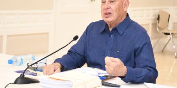 Comisión Bicameral estudia el proyecto de Ley extinción de dominio hasta el artículo 60