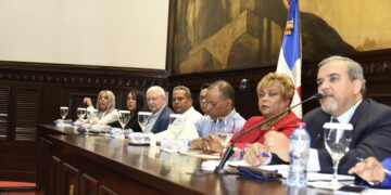 Diputados realizan vista pública, escuchan distintos sectores sobre  Ley de Código Electoral