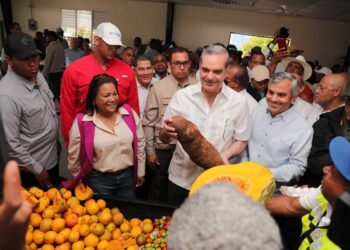 Presidente asegura programas sociales del gobierno, son mayores que antes