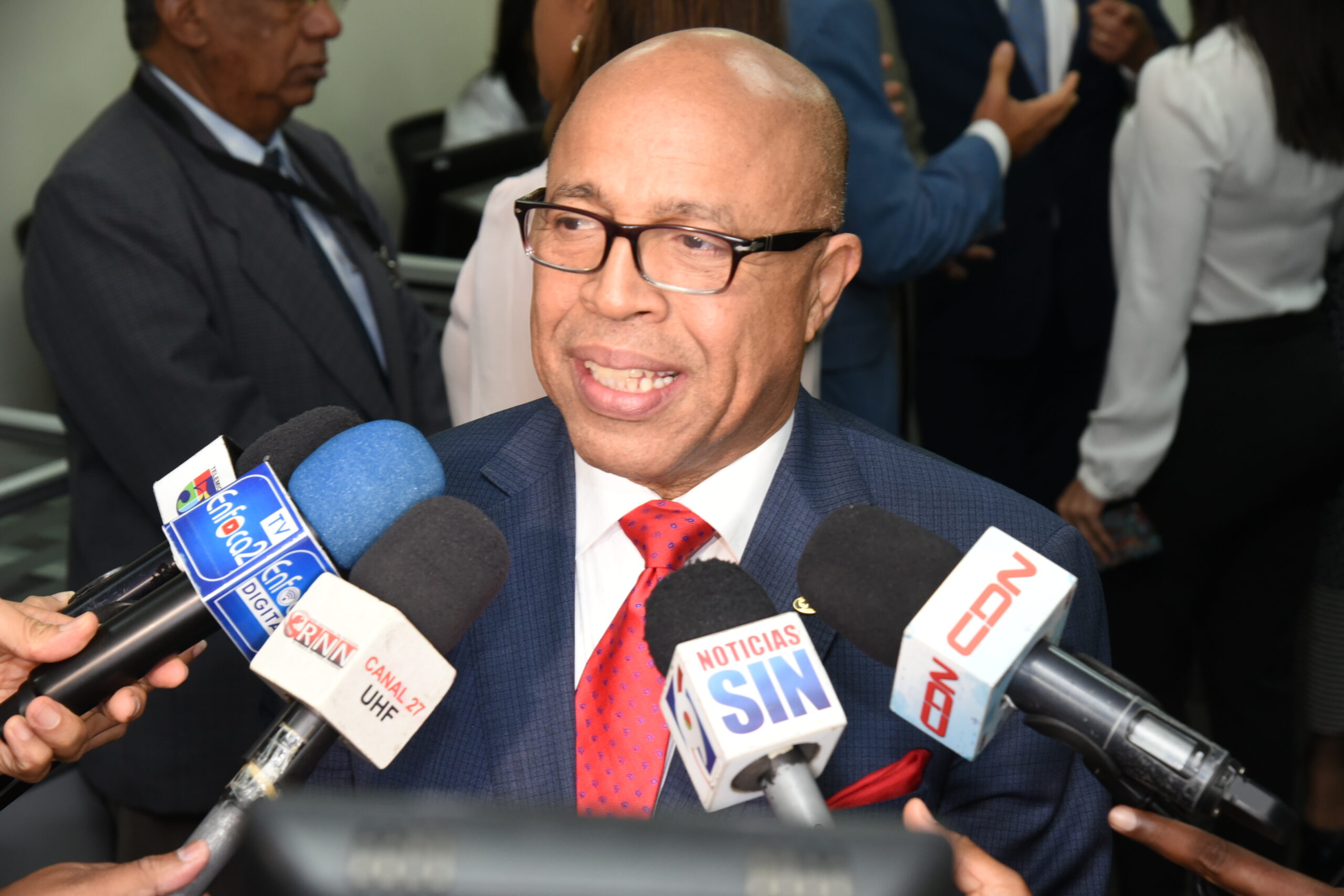 Pacheco dice gobierno  es tomado como referencia en manejo de crisis