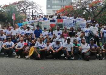 Pacientes con enfermedades intestinales afectados por falta de  medicamentos
