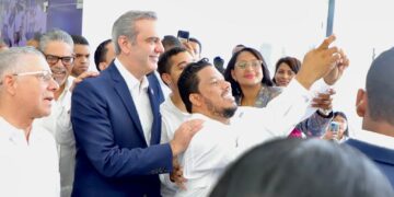 Presidente  deja en funcionamiento “Punto GOB Expreso” en beneficio de más de 700,000 ciudadanos de SDE