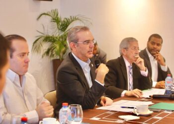 Presidente Abinader califica exitoso avance diálogo; ya se han discutido cuatro reformas