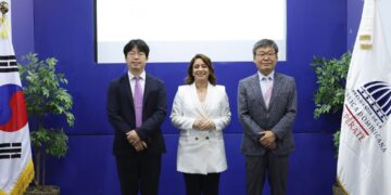 Gloria Reyes anuncia construcción de Centros de Capacitación y Producción Supérate con fondos de Corea
