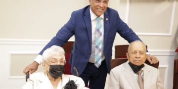 Senado de la República reconoce María Cristina Camilo “Maita”