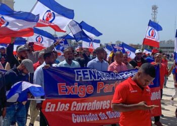 Choferes del Corredor 27 de Febrero afirman son una zona franca de empleos dignos para miles de familias