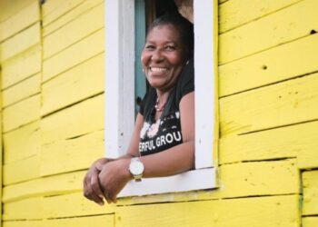 PROPEEP satisfecho con informe de Dirección de Compras y Contrataciones en Programa «Pinta tu barrio en Navidad»