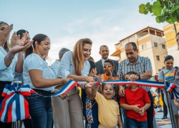 Alcaldesa DN inaugura parque Nordesa II en sector Miramar
