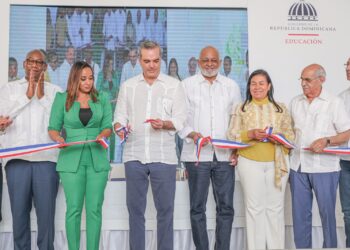 MINERD Inaugura en Mao Liceo Experimental Héroes de La Barranquita