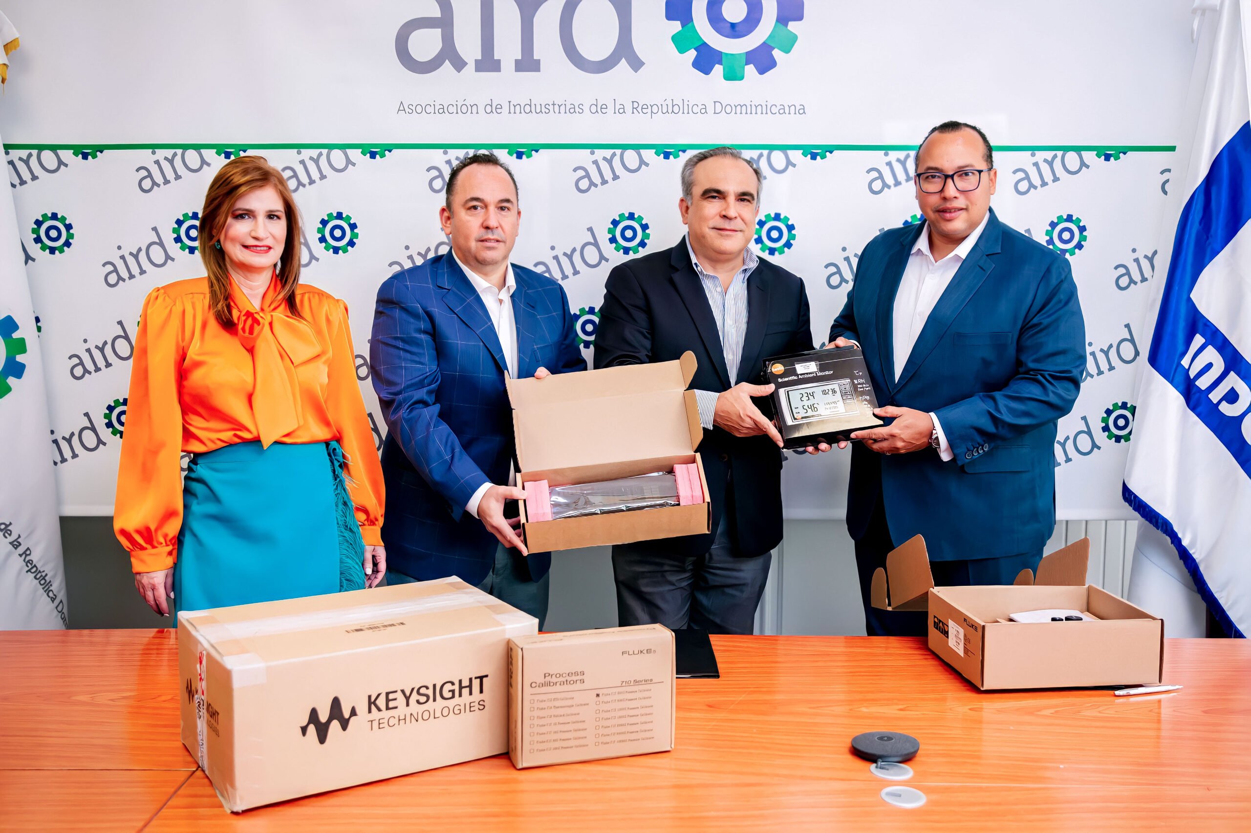 INDOCAL y AIRD firman convenio para fortalecer calidad de productos cosméticos