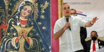 Presidente Abinader declara el 15 de agosto «Día de Regocijo Popular»