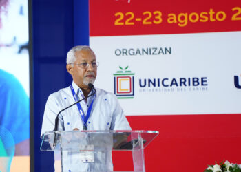 Ministro de Educación presenta acciones para que las aulas sean espacios para el aprendizaje