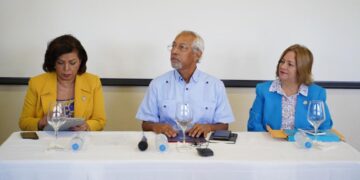 Ministro de Educación afirma aprendizajes de los estudiantes es responsabilidad de directores regionales y distritales