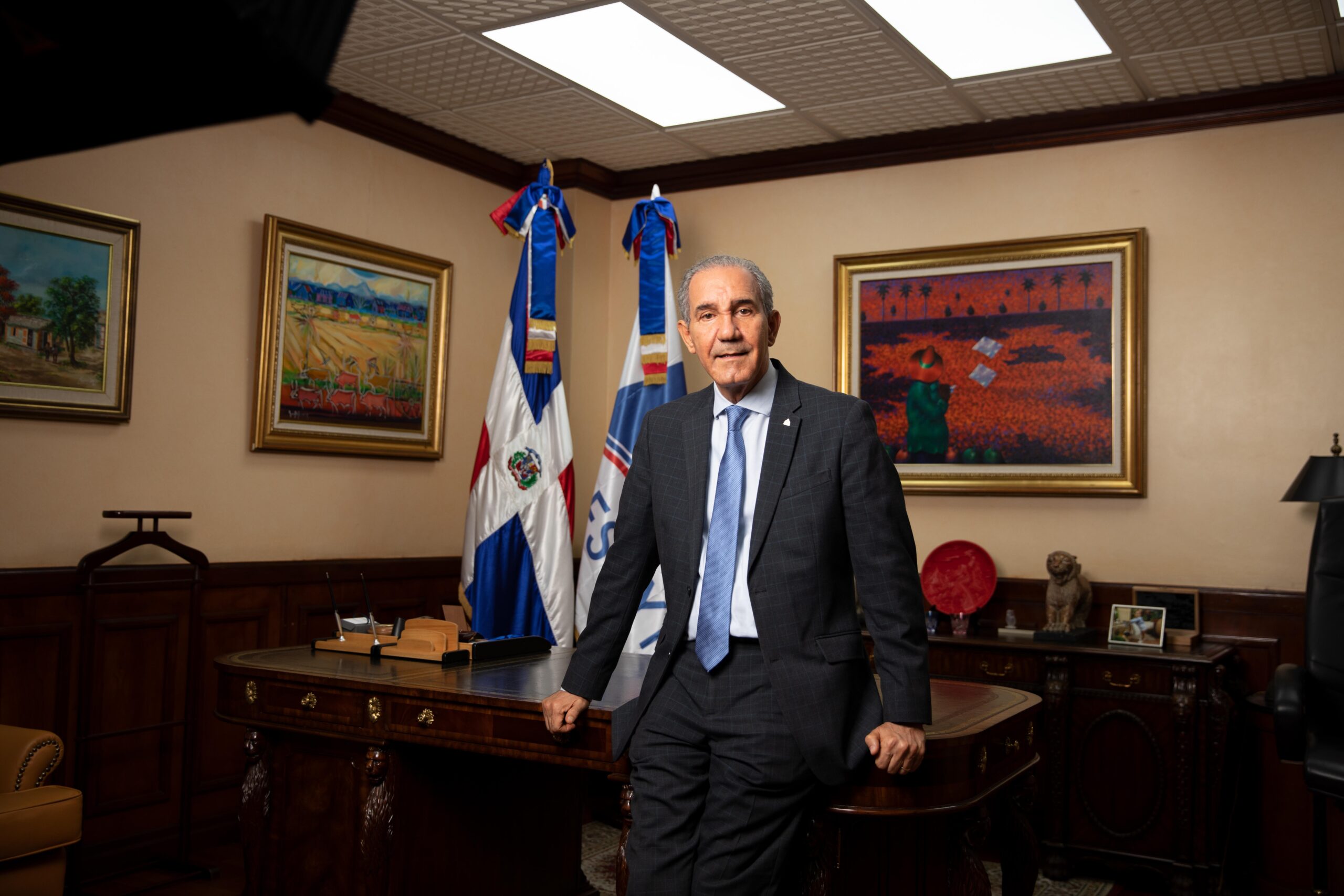 García Fermín resalta el otorgamiento de más de 20 mil becas a jóvenes dominicanos