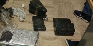 DNCD ocupa en silla de rueda 13 paquetes presumiblemente cocaina