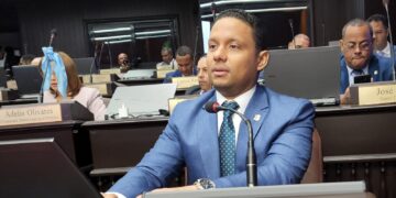 Diputado Elías Matos sobre casos de corrupción: “exfuncionarios y actuales que se equivoquen hay que darle duro”