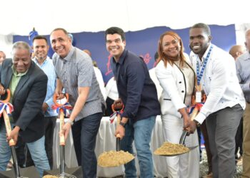 INAPA deja iniciados trabajos de ampliación de redes distribución del acueducto de Consuelo, San Pedro de Macorís, por más de  RD$125 millones