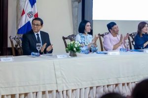 Gobierno dominicano y organismos internacionales presentan campaña para promover la lactancia materna