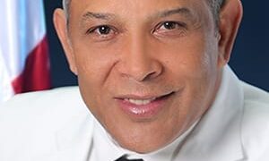 El vocero de los senadores del PRM, Franklin Romero, negó que el gobierno proteja al presidente de la Cámara de Cuenta