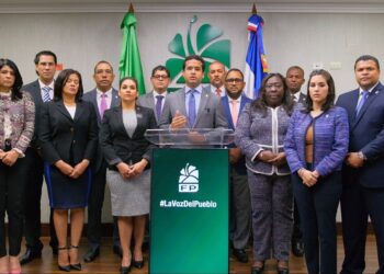 Diputados FP proponen destinar fondos de MINERD a terminación de aulas y formación docente