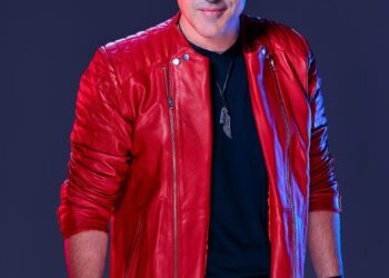 José Guillermo es Mario Postigo en “Hoy No Me Puedo Levantar”