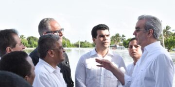 Wellington Arnaud, director INAPA, anuncia Plan Piloto de Planta Desalinizadora de Agua en RD