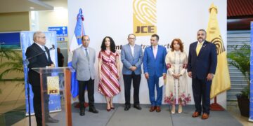 JCE lanza campaña de empadronamiento en el exterior para que dominicanos y dominicanas voten en el 2024