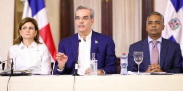 Presidente Abinader rinde informe sobre avances en labores de ayuda tras huracán Fiona; gobierno estima daños superan los RD$ 20 mil millones