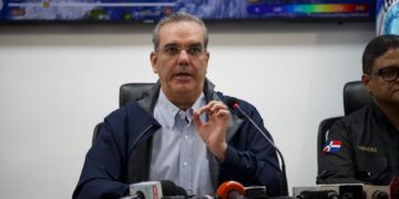 Presidente Abinader dispone suspensión de labores pública y privada en todo el País