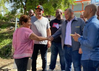 Alcalde Carlos Guzmán prioriza trabajos y servicios en los diferentes barrios 