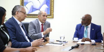 Comisión de Derechos Humanos de la CD socializa con presidente de la DNCD las acciones para combatir el tráfico de drogas