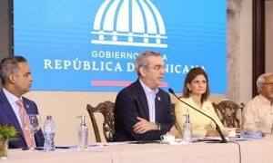 El Gobierno dominicano anuncia plan para mejorar la educación