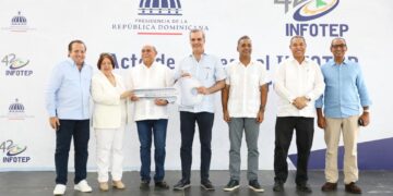 Presidente Abinader dispuso hoy que hotel Guarocuya sea una escuela turística y tecnológica . Formará más de 20mil técnicos