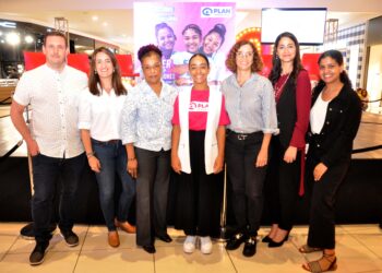 Plan International conmemora 10 años del Día de la Niña con conversatorio de niñas y adolescentes