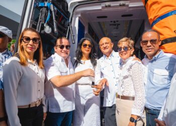 Ministro José Paliza entrega aportes por más de RD$90 millones en Puerto Plata