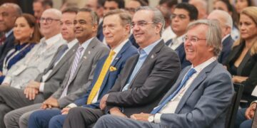 Embajador de España dice gobierno presidente Abinader se maneja con una excepcional capacidad de Gestión