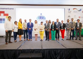 Plan Mi Vivienda y Dominicana se Reconstruye son parte de modelo de desarrollo urbano en el país, asegura vicepresidenta