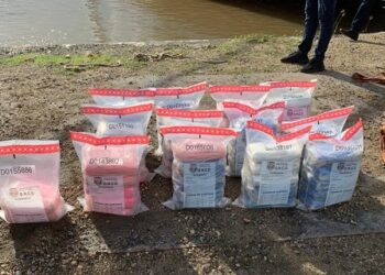 Ocupan 62 paquetes de cocaína debajo de Buque en Puerto Sans Souci