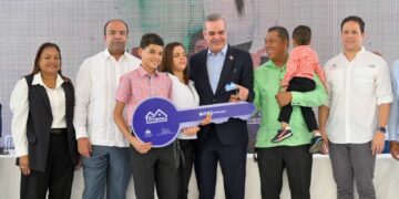 Presidente Abinader y Ministro Bonilla entregan 500 apartamentos en “Mi Vivienda Ciudad Modelo”
