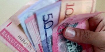 Gobierno  pagará Regalia Pascual a los  servidores públicos, pensionados y militares  a partir del lunes 5 de diciembre