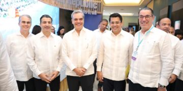 Presidente Abinader: Buscamos convertir a RD en destino turístico preferente ligado a la industria del cine internacional