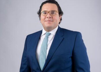 Presidente Abinader designa a Víctor Livio Enmanuel Cedeño Brea intendente del Mercado de Valores