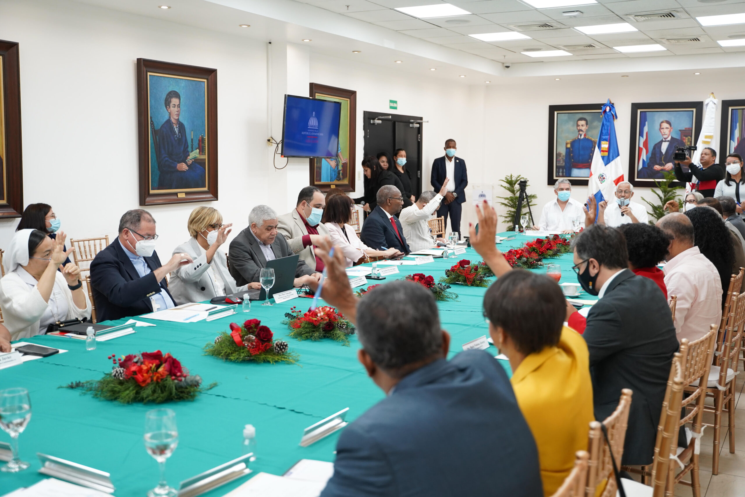 Consejo Nacional de Educación aprueba docencia será hasta 21 de diciembre; asueto navideño inicia el jueves día 22