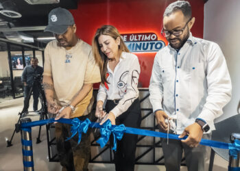 Alcaldesa Carolina Mejía y Santiago Matías dejan inauguradas modernas instalaciones de De Último Minuto