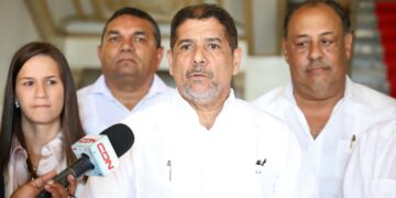 Gobierno y productores de huevos acuerdan aumentar su producción y garantizar suministros y precios estables al país