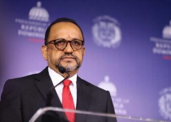 Antoliano Peralta informó  se celebrará encuentro entre la Consultoría Jurídica del Poder Ejecutivo y representantes de todas las escuelas de Derecho del país