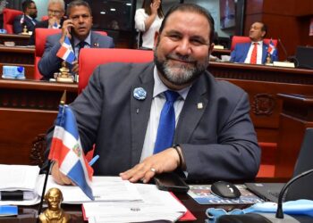 PRSC valora retiro Ley de Trata y llama a la unidad de RD ante pretensiones internacionales