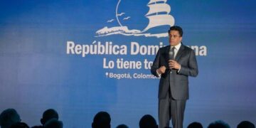 Ministro Collado presenta lo mejor de RD en Colombia