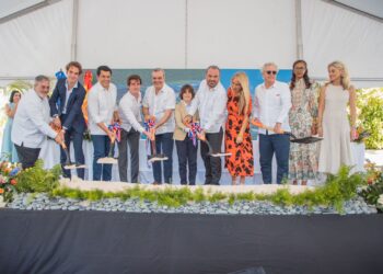 Presidente Abinader encabeza anuncio apertura de Katmandú Park, parque temático más moderno de Latinoamérica