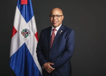 Alfredo Pacheco continúa subiendo en preferencia del electorado